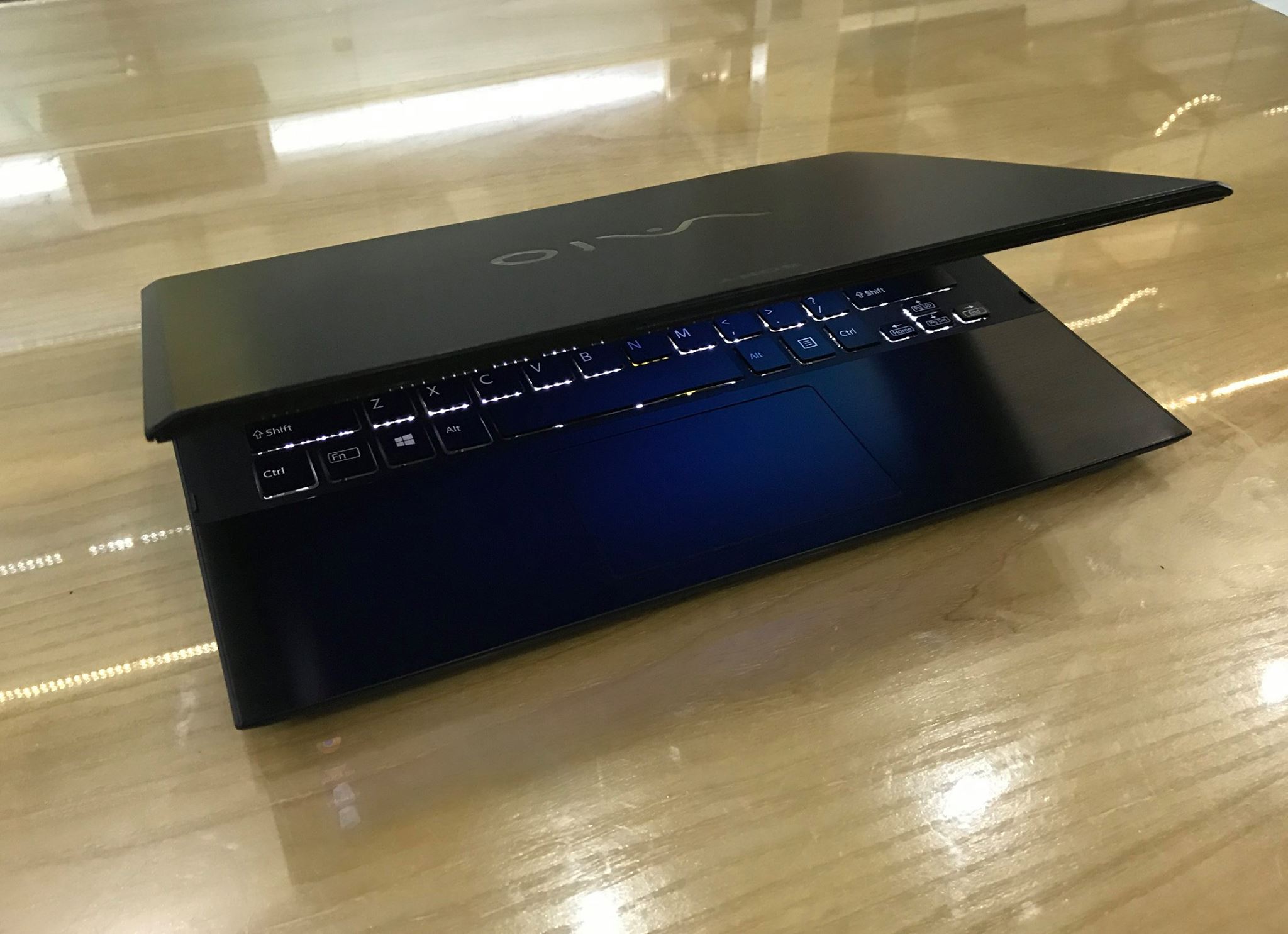 Laptop Sony Vaio Pro 13 SVP11 - Ultrabook.jpg